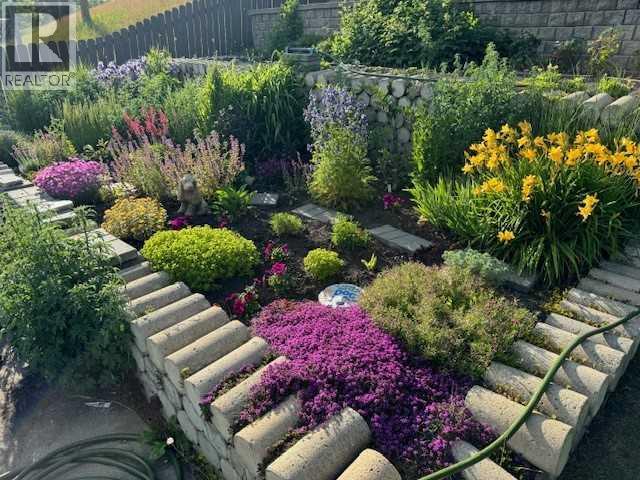 48 Thornwood Close Nw, Calgary, Alberta  T2K 5K3 - Photo 48 - A2262334