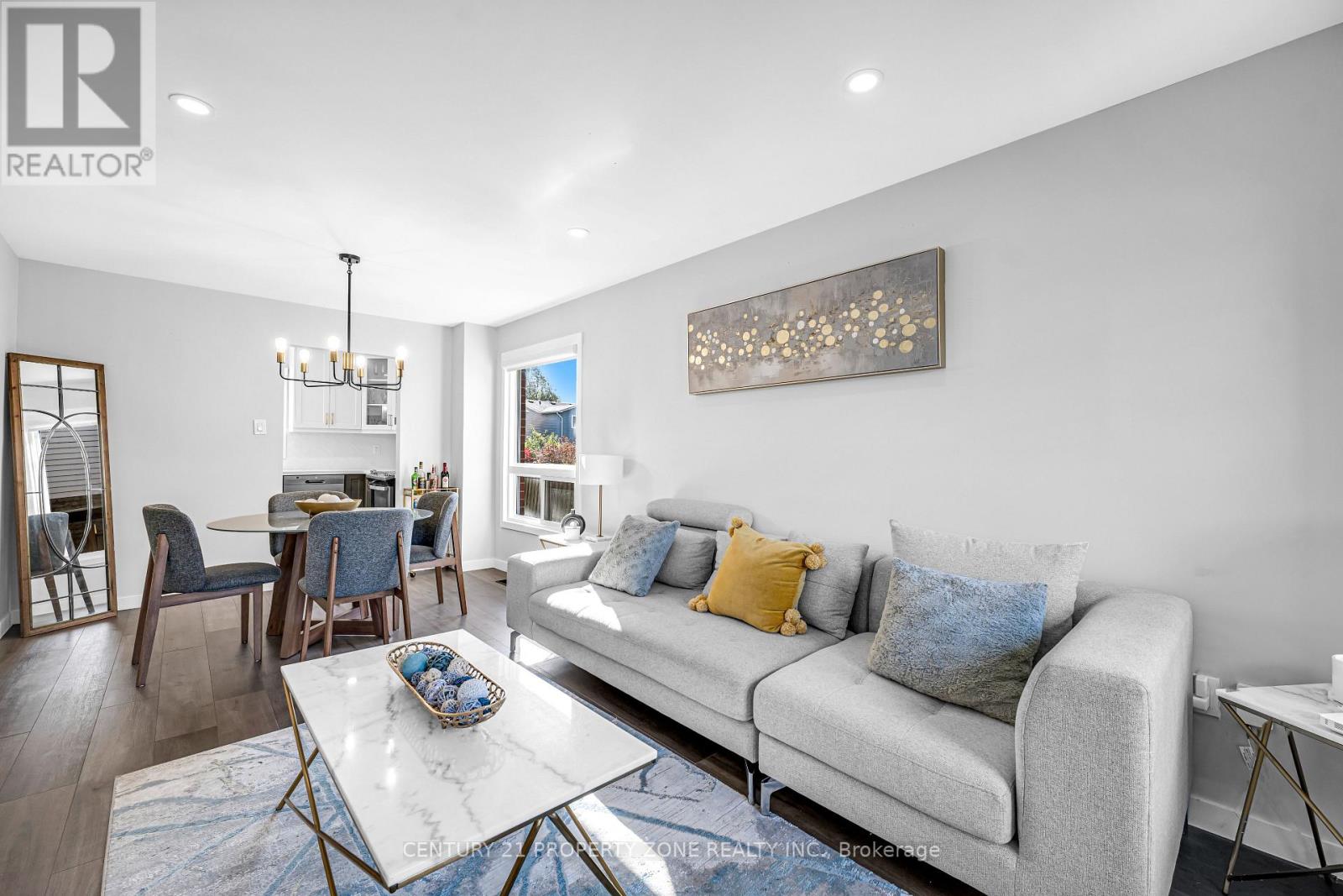 703 Mountjoy Court, Oshawa, Ontario L1K 1W8 - Photo 5 - E12519620