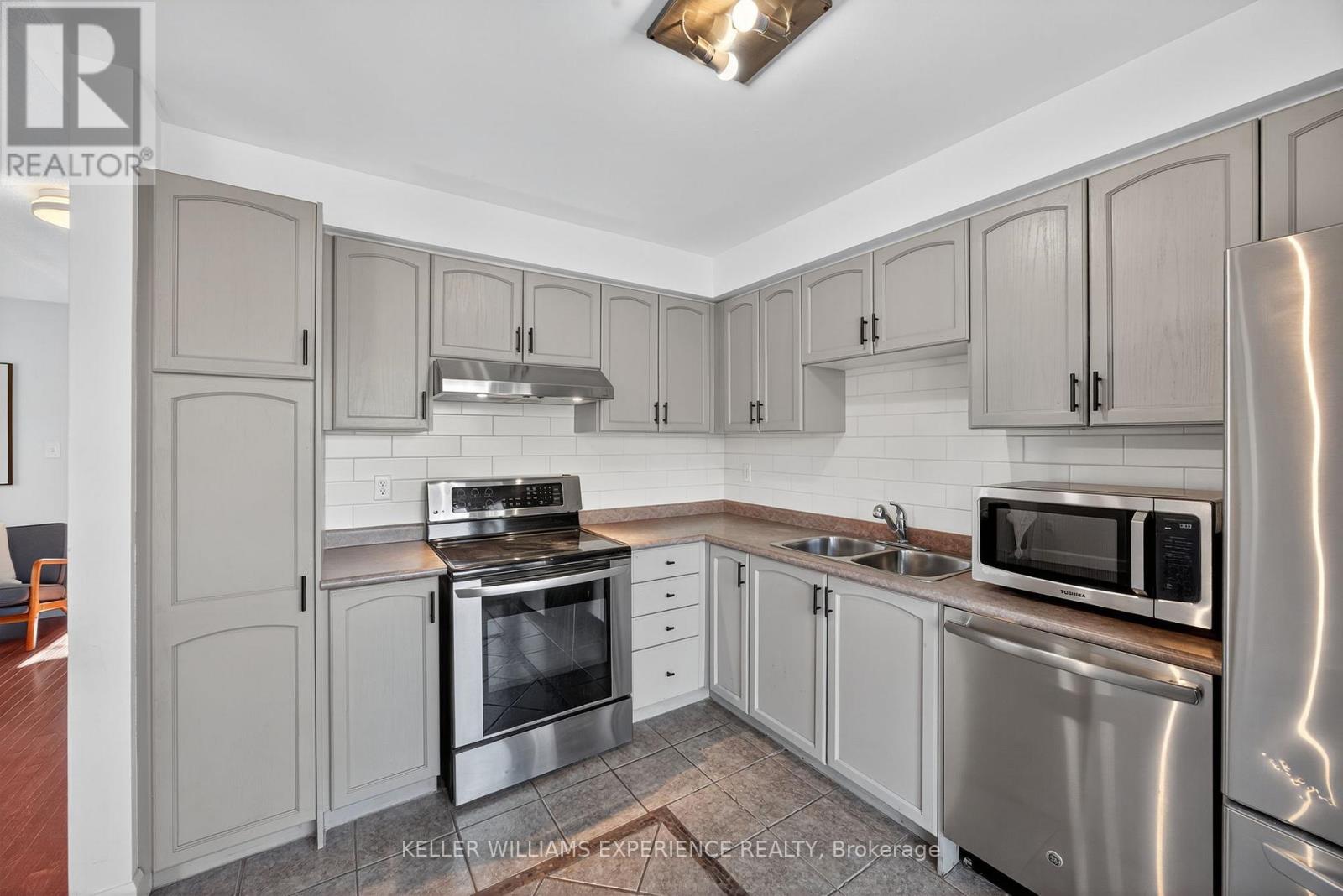 64 Gadwall Avenue, Barrie, Ontario  L4N 8X5 - Photo 12 - S12519644