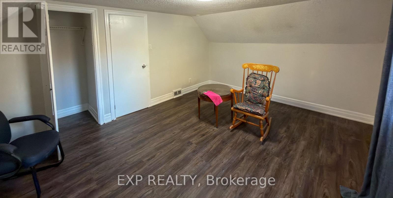 642 Base Line Road E, London South, Ontario  N6C 2R4 - Photo 18 - X12518570