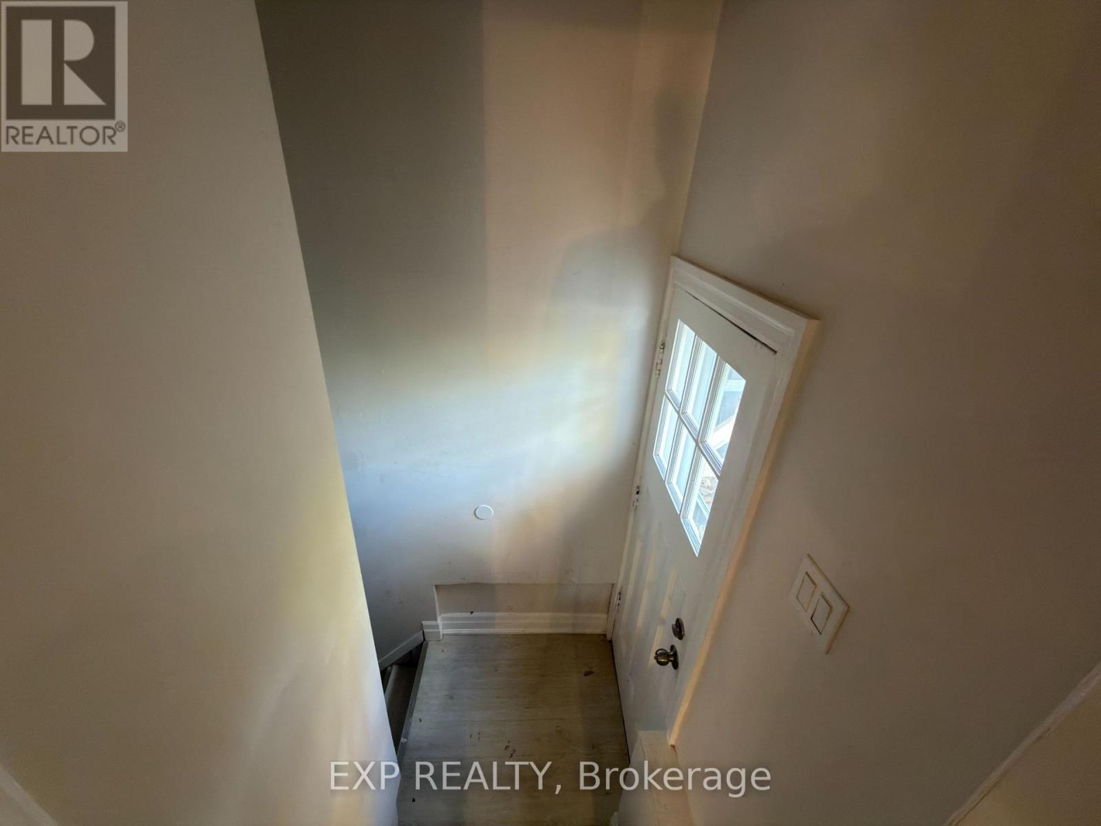 642 Base Line Road E, London South, Ontario  N6C 2R4 - Photo 19 - X12518570