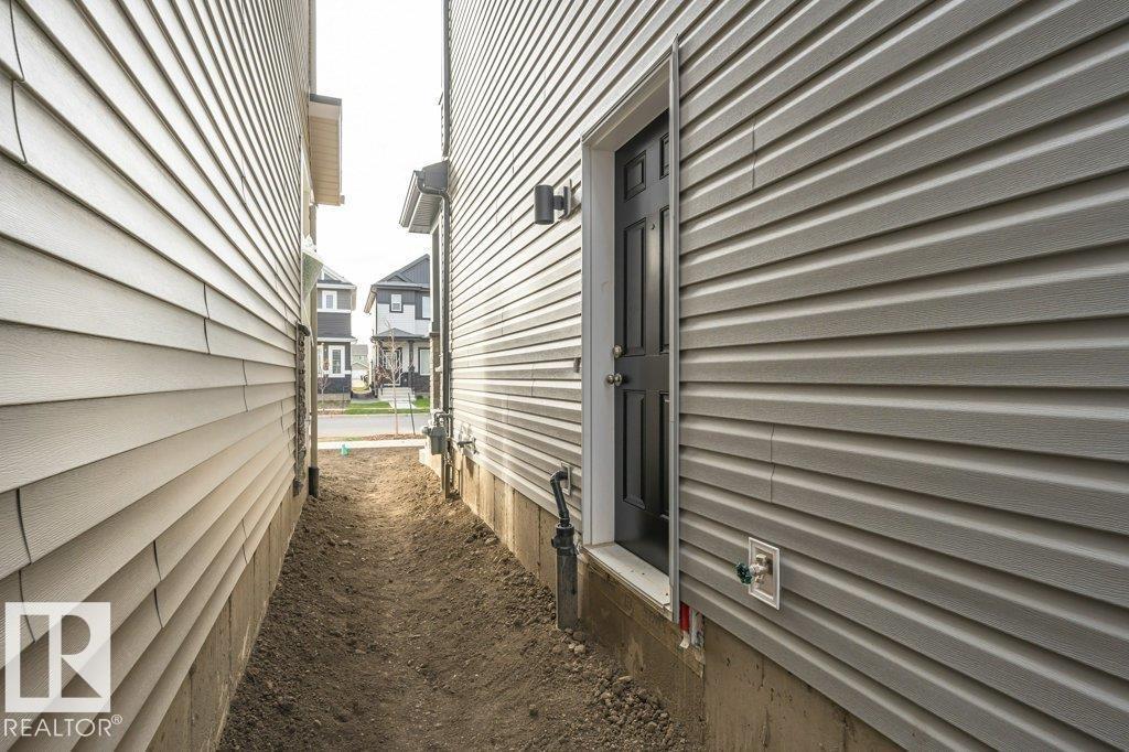 322 Edgemont Dr Nw, Edmonton, Alberta  T6M 3G7 - Photo 20 - E4459422