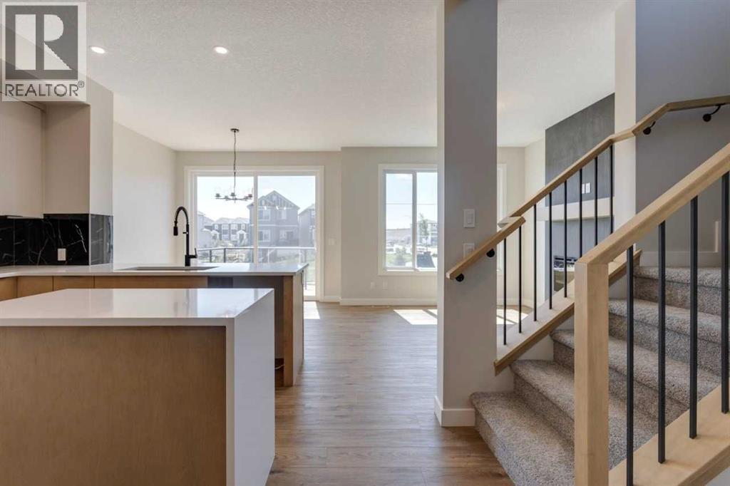 11 Lewiston View Ne, Calgary, Alberta  T3P 2J2 - Photo 8 - A2264613