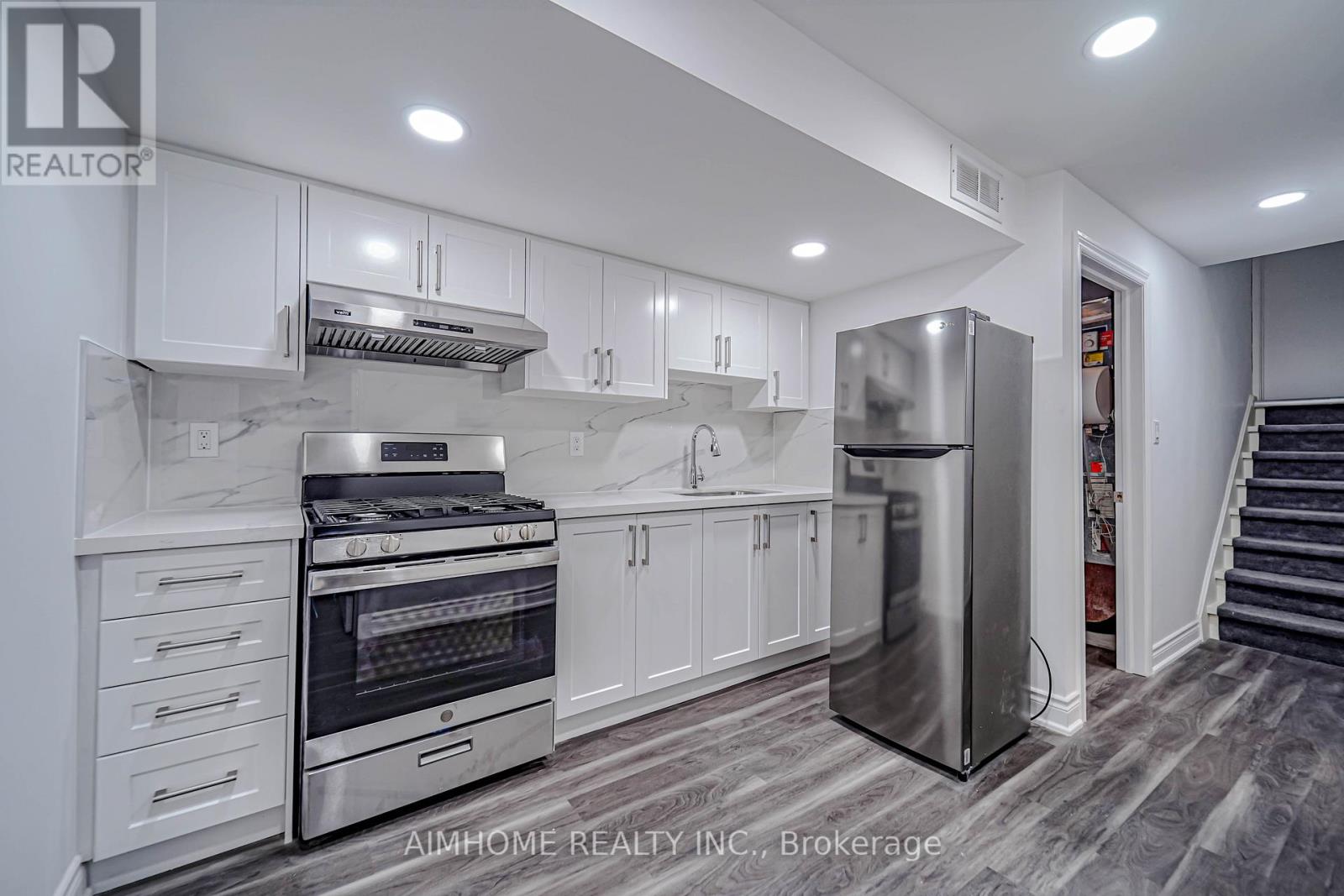 LOWER - 345 MONTEGO ROAD, Mississauga, Ontario