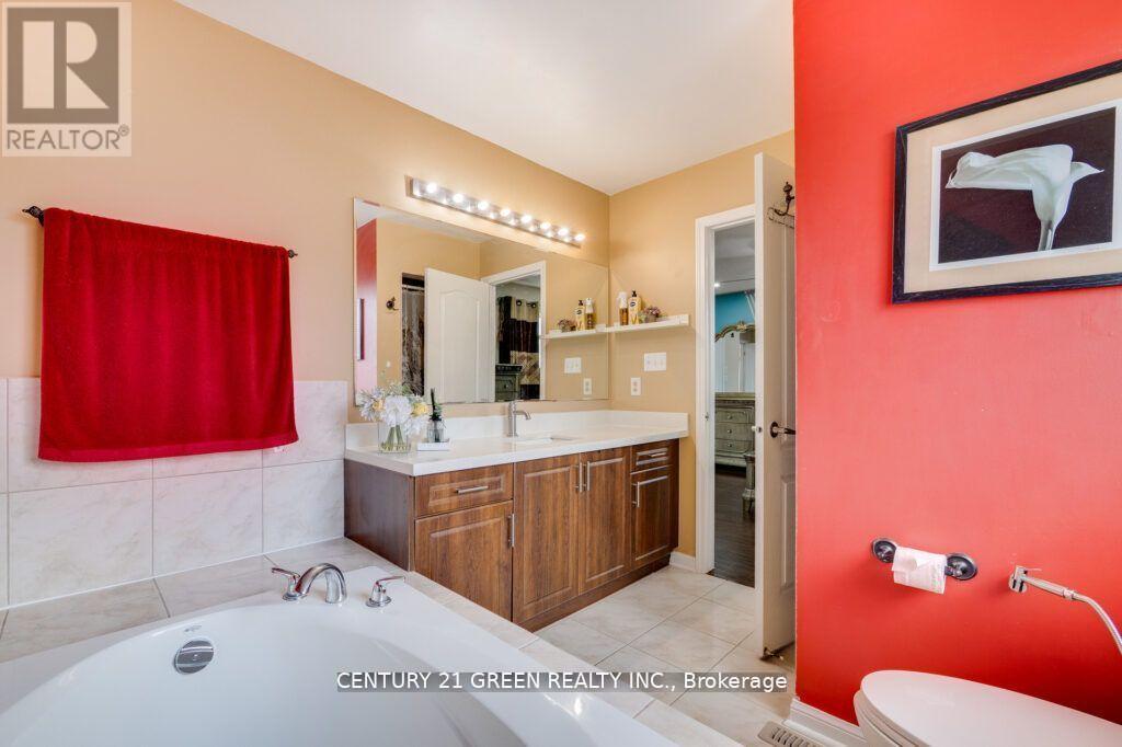 1107 Barr Crescent, Milton, Ontario  L9T 6Y3 - Photo 31 - W12519598