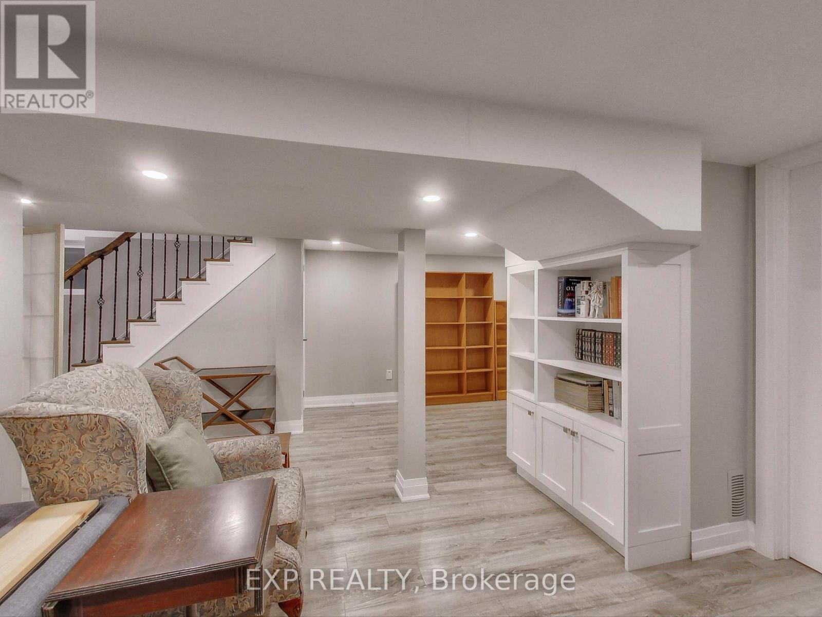 29 Cloverdale Road, Toronto, Ontario M6N 3L6 - Photo 26 - W12519622