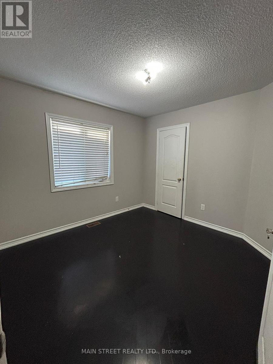 84 Pannahill Drive, Brampton, Ontario  L6P 3B3 - Photo 19 - W12519626