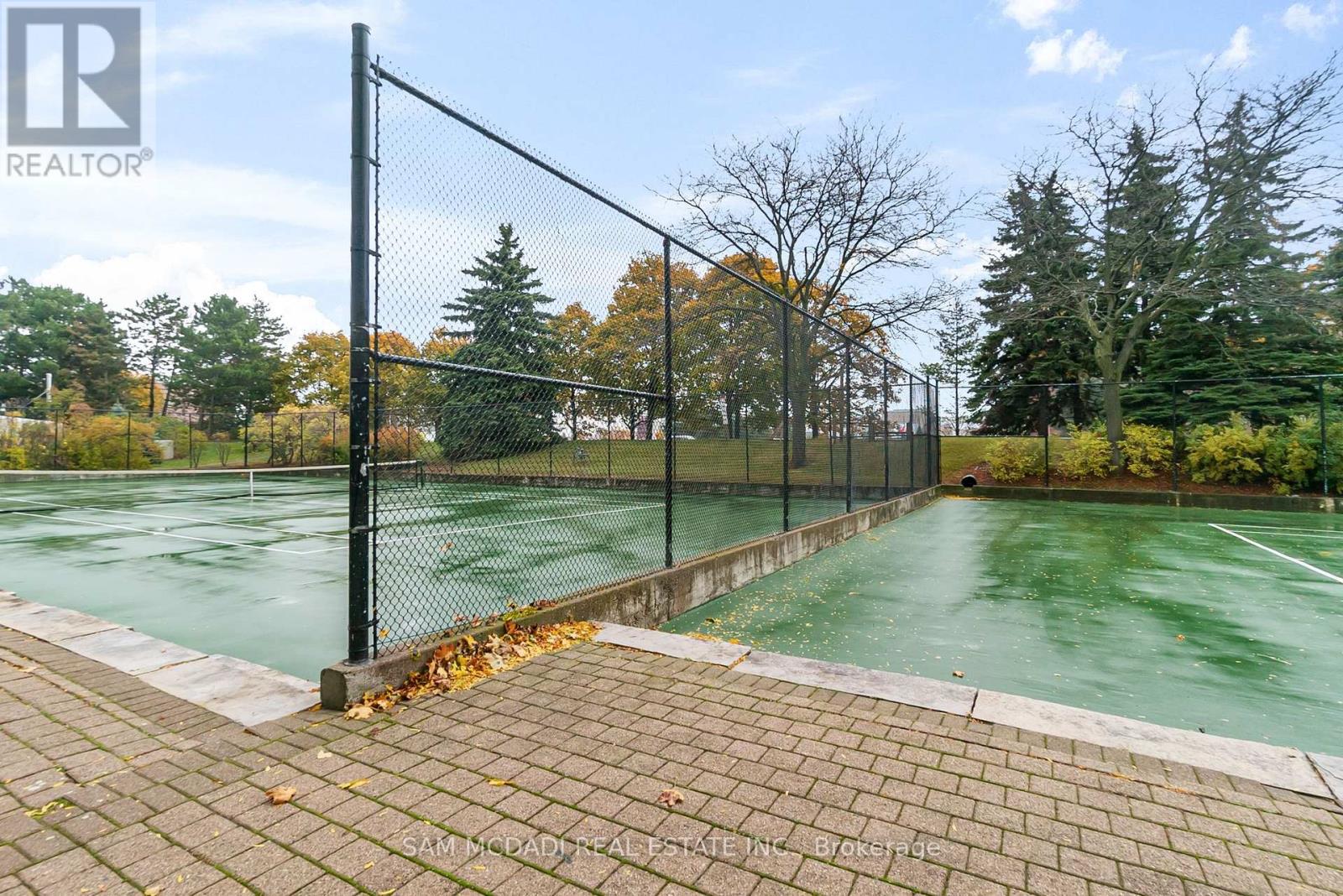 2106 - 24 Hanover Road S, Brampton, Ontario  L6S 5K8 - Photo 6 - W12519642