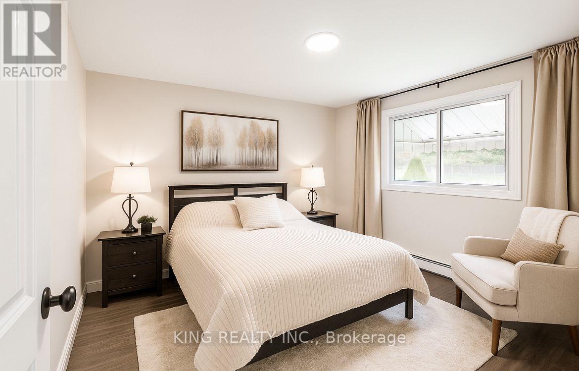 290 Lincoln Road, Waterloo, Ontario  N2J 2P5 - Photo 15 - X12445453