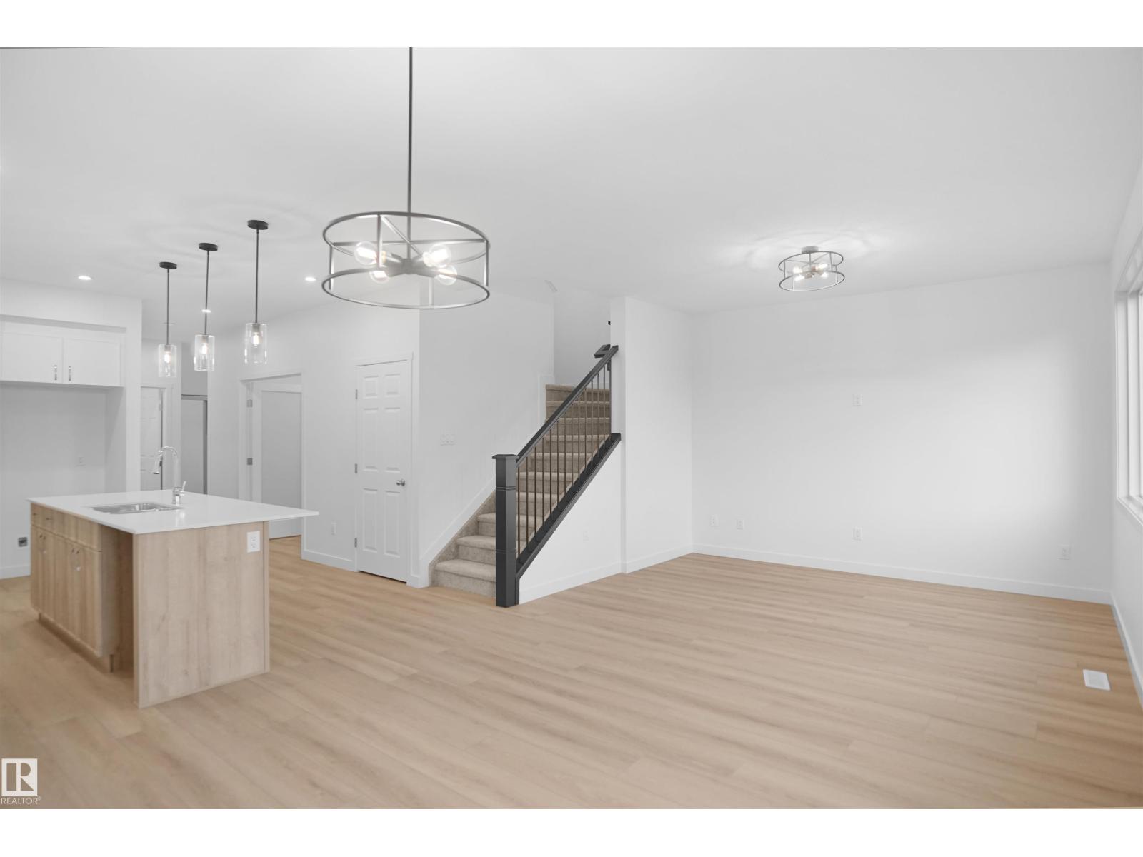 7235 182 Av Nw, Edmonton, Alberta  T5Z 0L5 - Photo 8 - E4465006