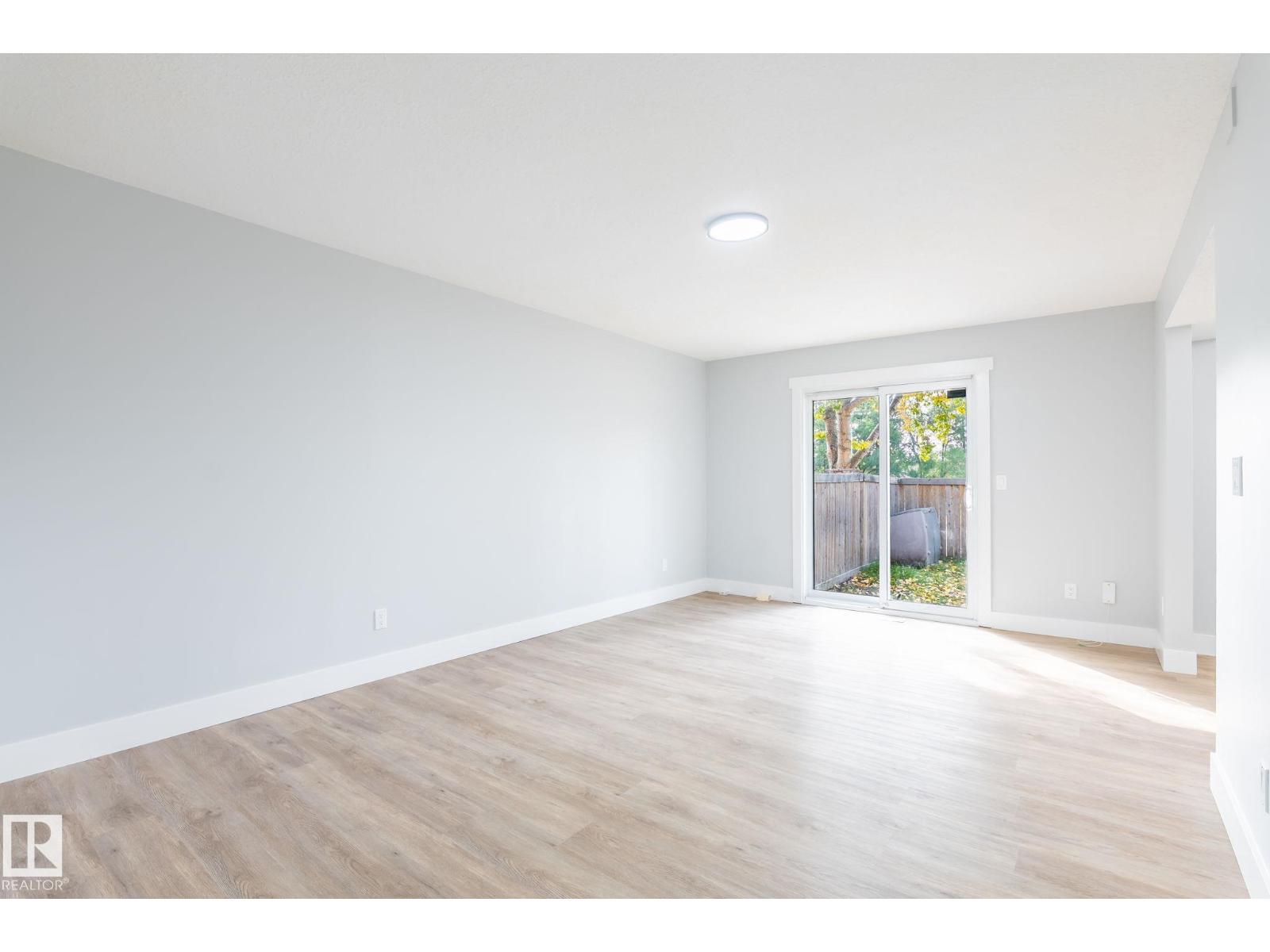 2309 85 St Nw, Edmonton, Alberta T6K 3H1 - Photo 6 - E4465008