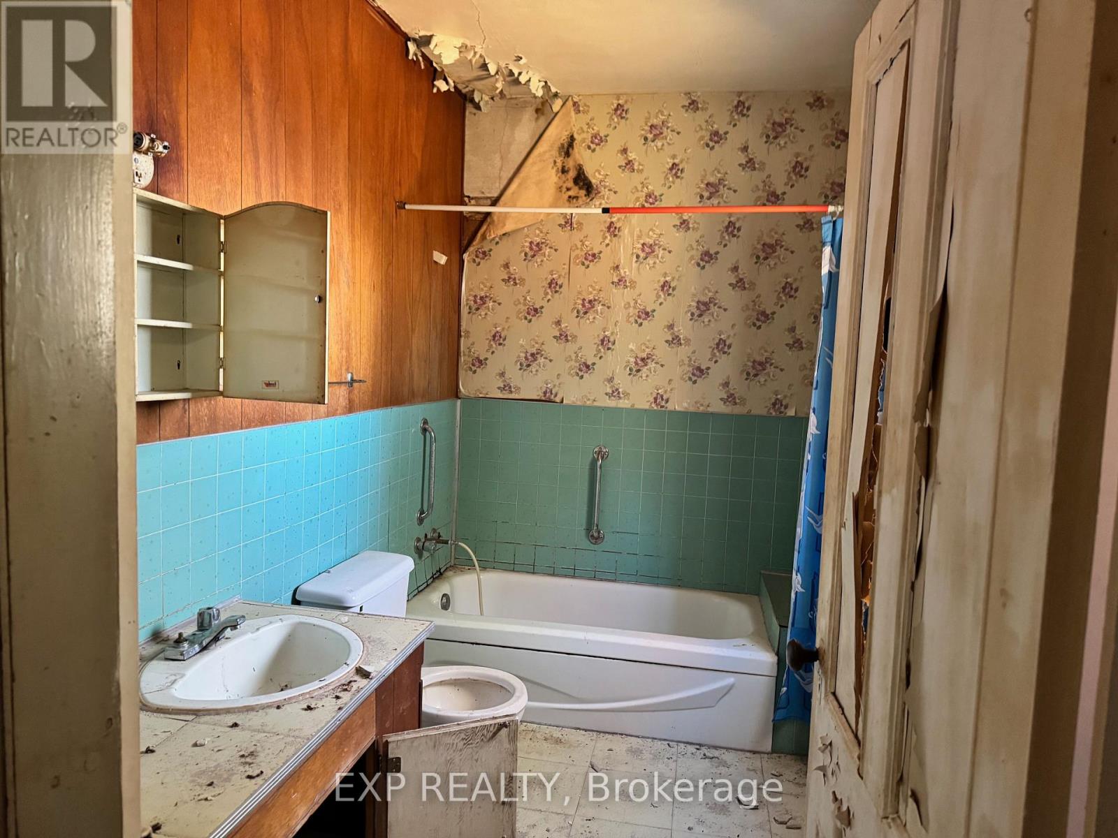 30 Grannys Lane, Killaloe, Ontario  K0J 2A0 - Photo 18 - X12519648