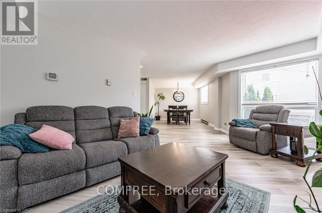 26 - 60 Elmsdale Drive, Kitchener, Ontario  N2E 2G4 - Photo 13 - X12519654