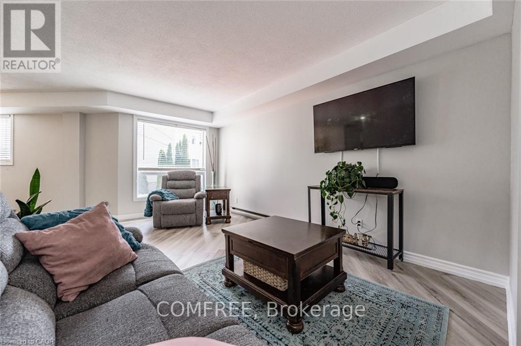 26 - 60 Elmsdale Drive, Kitchener, Ontario  N2E 2G4 - Photo 14 - X12519654