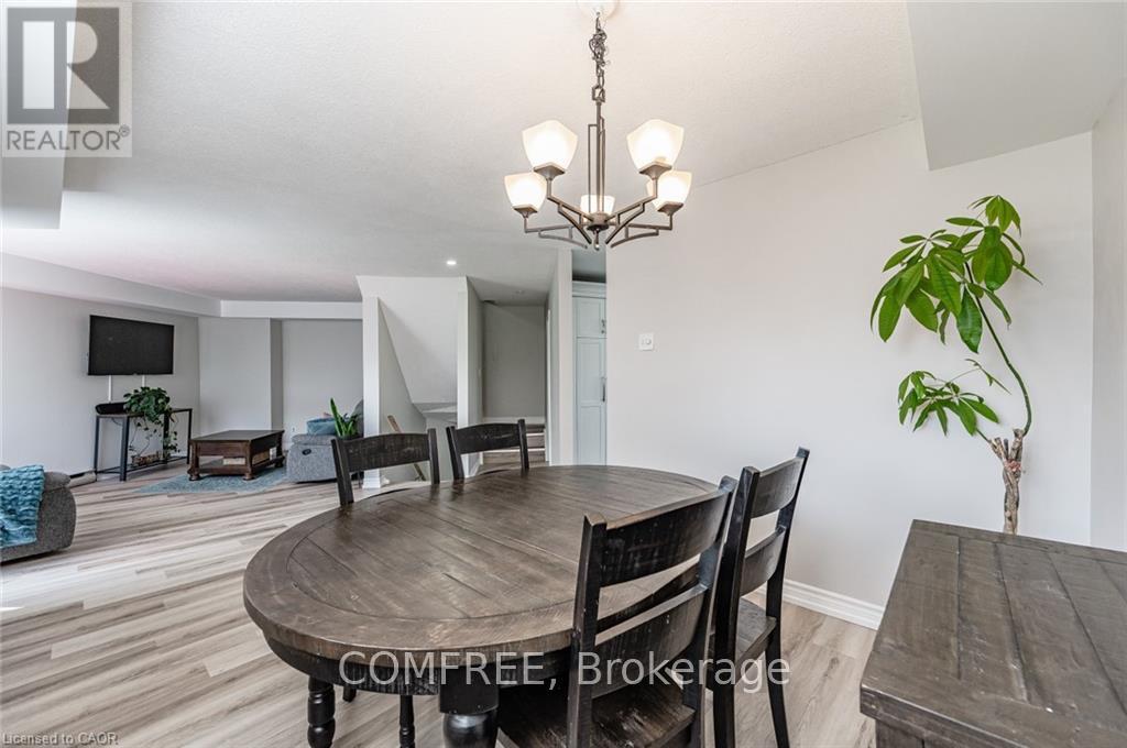 26 - 60 Elmsdale Drive, Kitchener, Ontario  N2E 2G4 - Photo 17 - X12519654