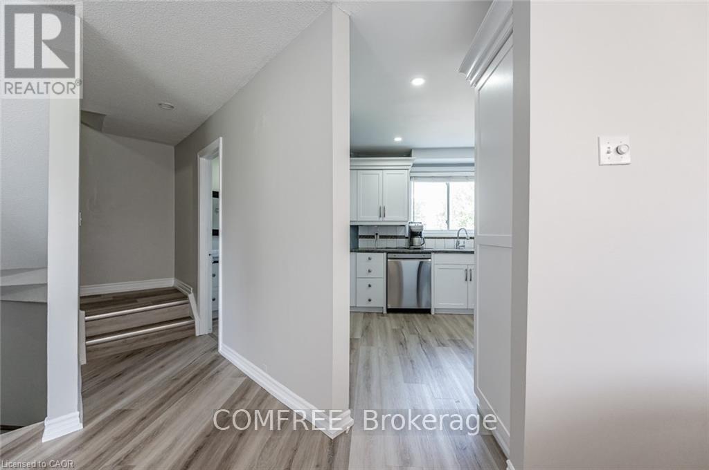 26 - 60 Elmsdale Drive, Kitchener, Ontario  N2E 2G4 - Photo 18 - X12519654