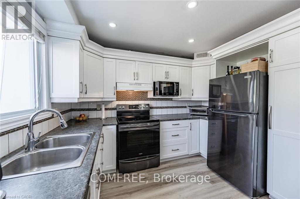 26 - 60 Elmsdale Drive, Kitchener, Ontario  N2E 2G4 - Photo 20 - X12519654