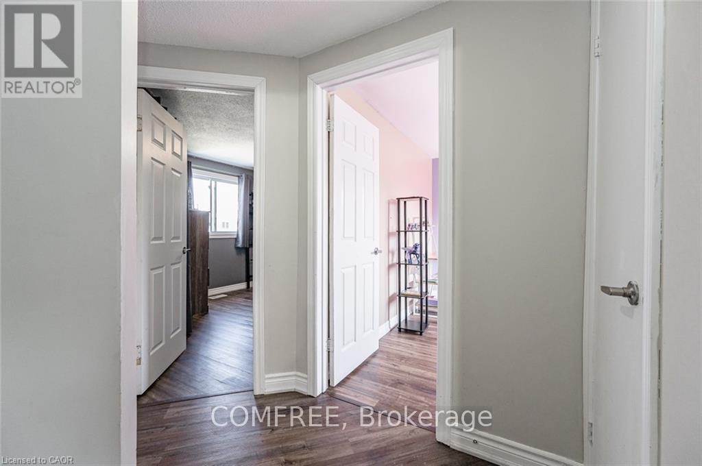 26 - 60 Elmsdale Drive, Kitchener, Ontario  N2E 2G4 - Photo 27 - X12519654