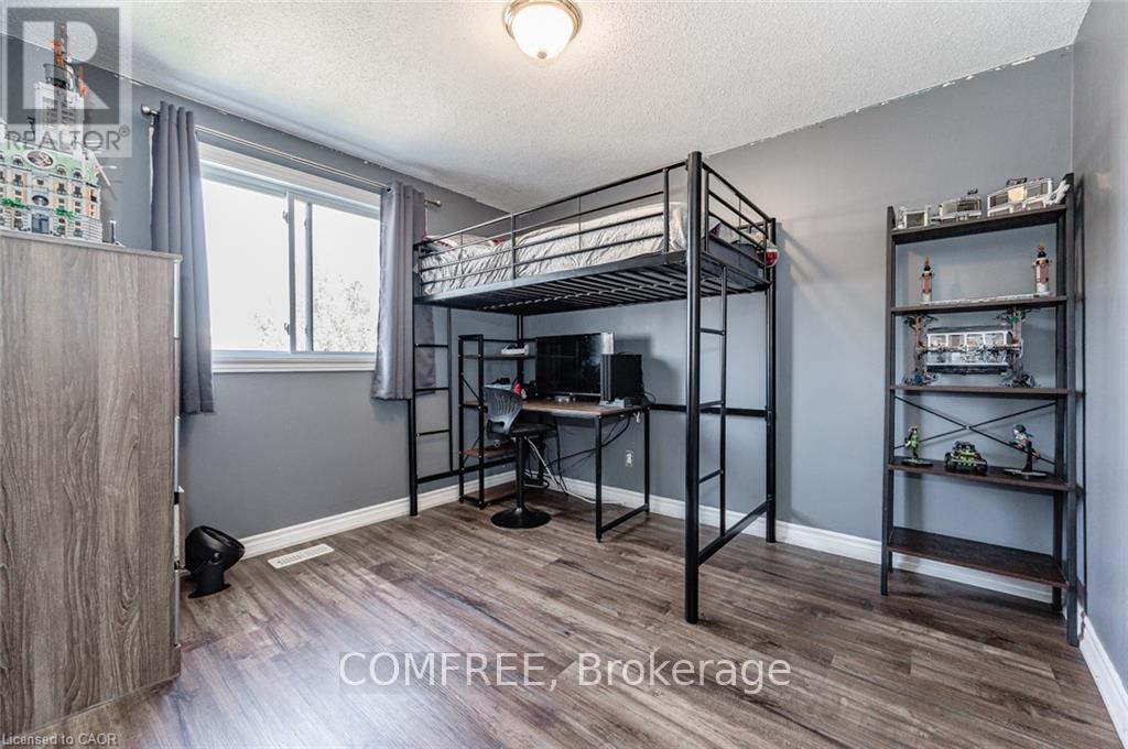 26 - 60 Elmsdale Drive, Kitchener, Ontario  N2E 2G4 - Photo 30 - X12519654