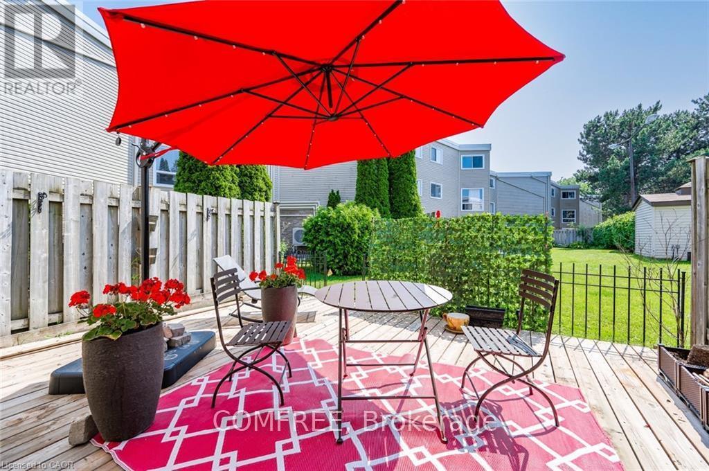 26 - 60 Elmsdale Drive, Kitchener, Ontario  N2E 2G4 - Photo 35 - X12519654