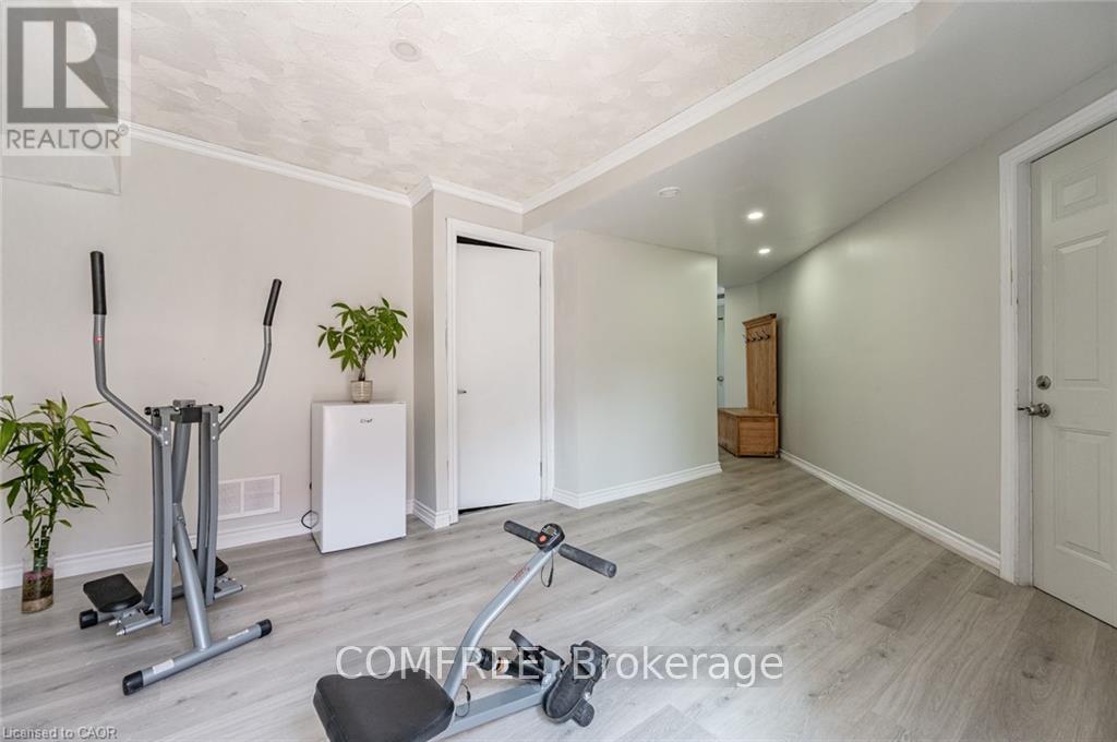 26 - 60 Elmsdale Drive, Kitchener, Ontario  N2E 2G4 - Photo 8 - X12519654