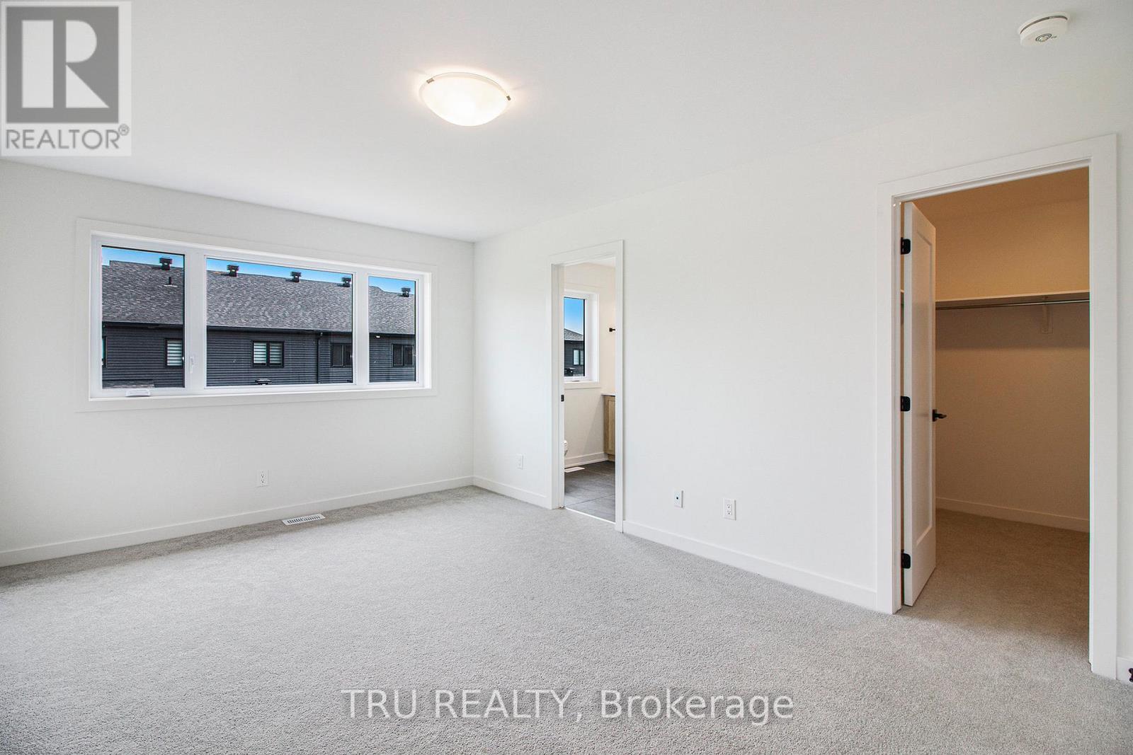 947 Cologne Street, Russell, Ontario  K0A 1W0 - Photo 12 - X12519698