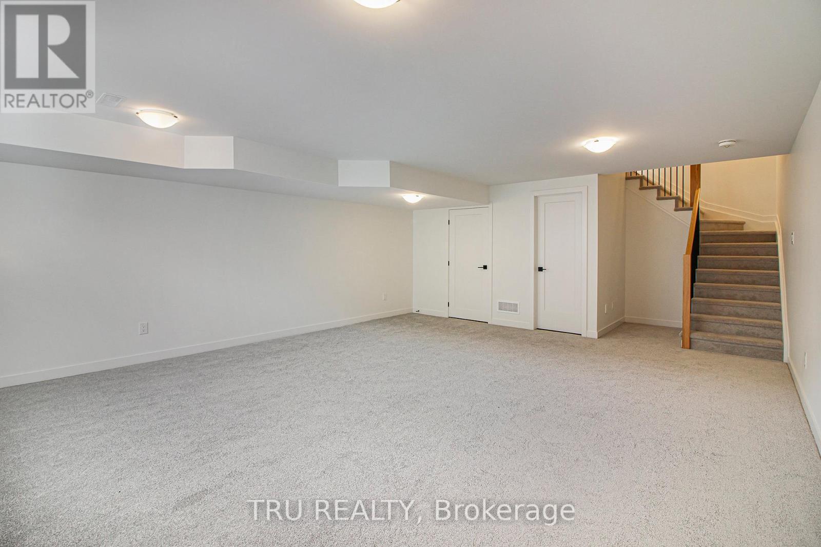 947 Cologne Street, Russell, Ontario  K0A 1W0 - Photo 21 - X12519698