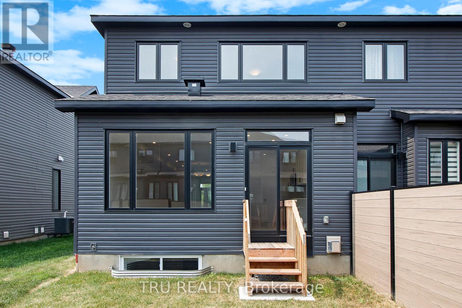 947 Cologne Street, Russell, Ontario  K0A 1W0 - Photo 22 - X12519698