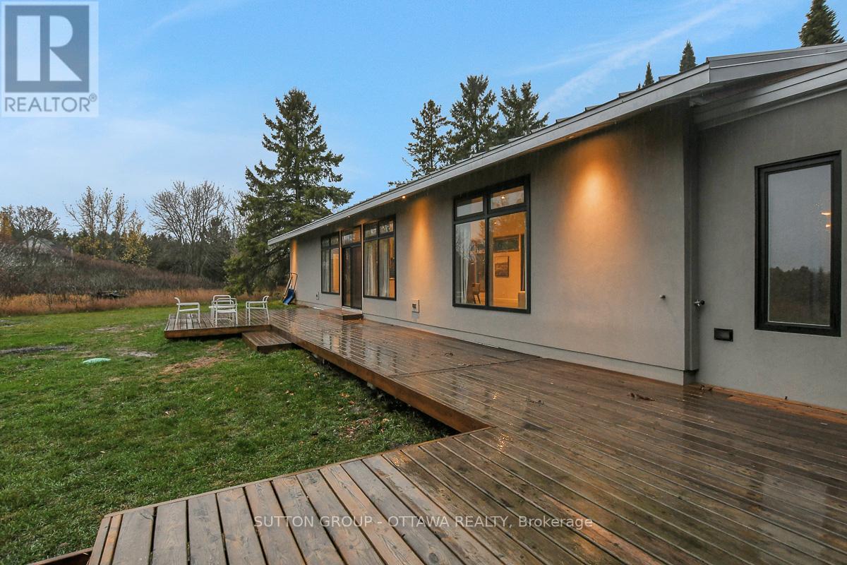 7844 Bleeks Road, Ottawa, Ontario  K0A 1B0 - Photo 46 - X12519726