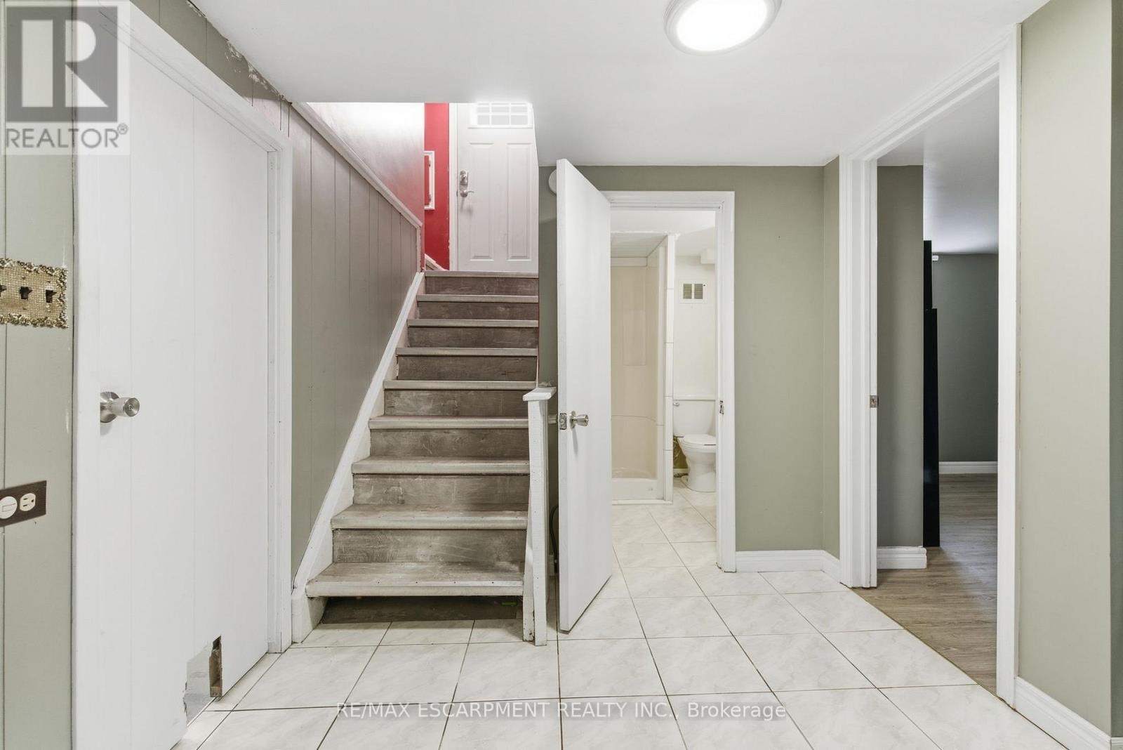 58 Seven Oaks Drive, Hamilton, Ontario  L9A 4E2 - Photo 24 - X12519576