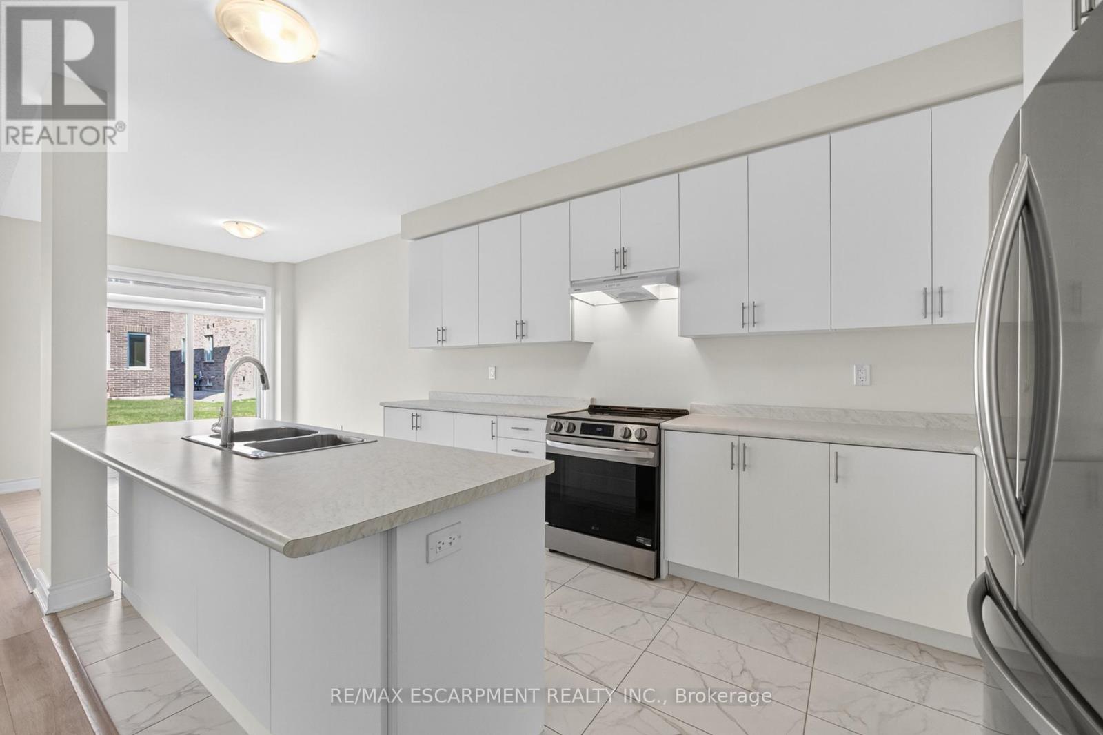 47 Bloomfield Crescent, Cambridge, Ontario  N1T 0G2 - Photo 18 - X12519586