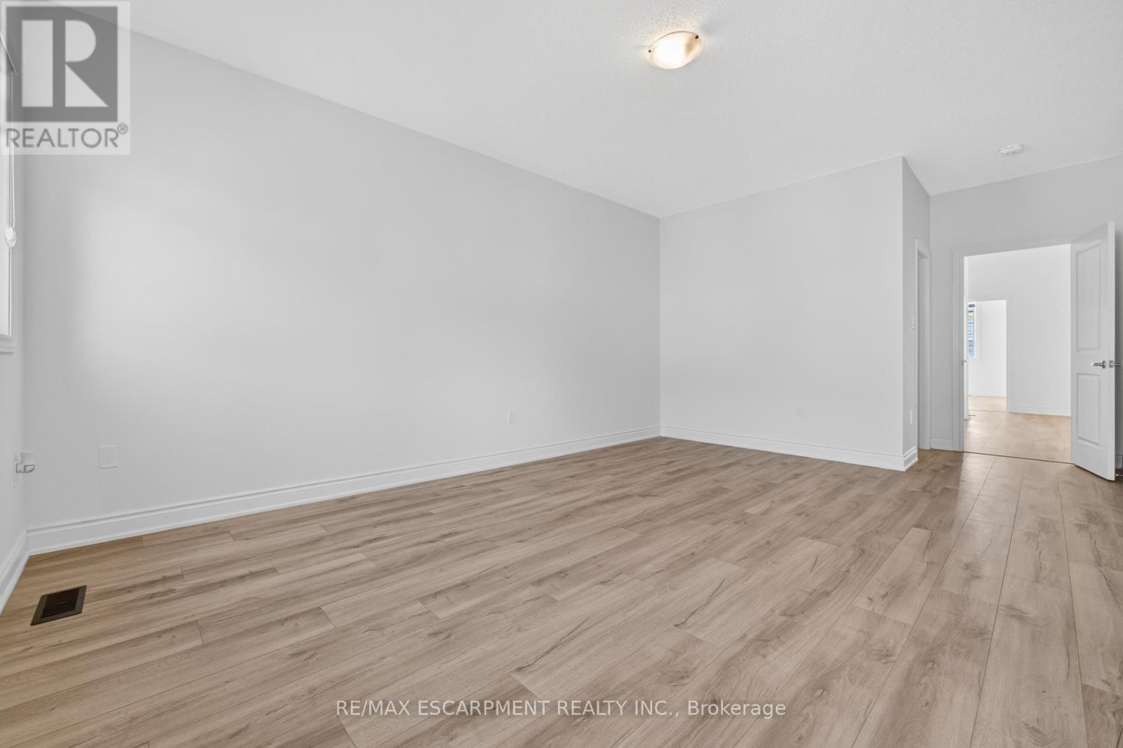 47 Bloomfield Crescent, Cambridge, Ontario  N1T 0G2 - Photo 27 - X12519586