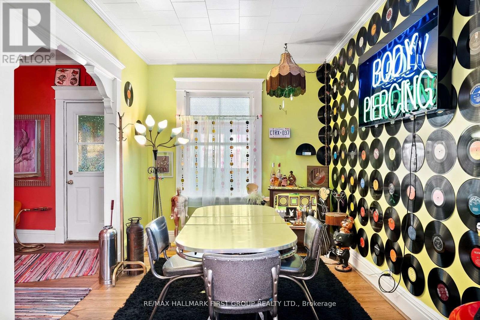 168 Adeline Street, Peterborough, Ontario  K9J 5E3 - Photo 9 - X12519618