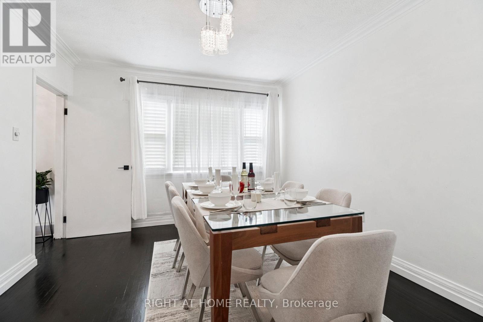 105 Glenridge Avenue, St. Catharines, Ontario L2R 4X5 - Photo 30 - X12519634