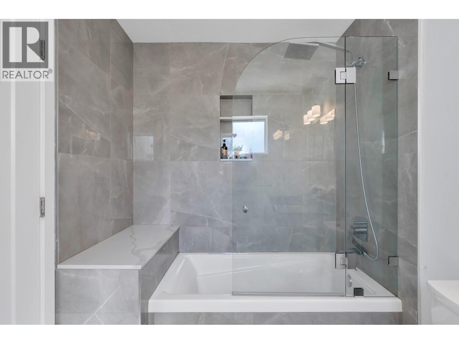 20 2450 Hawthorne Avenue, Port Coquitlam, British Columbia V3C 6B3 - Photo 15 - R3065555