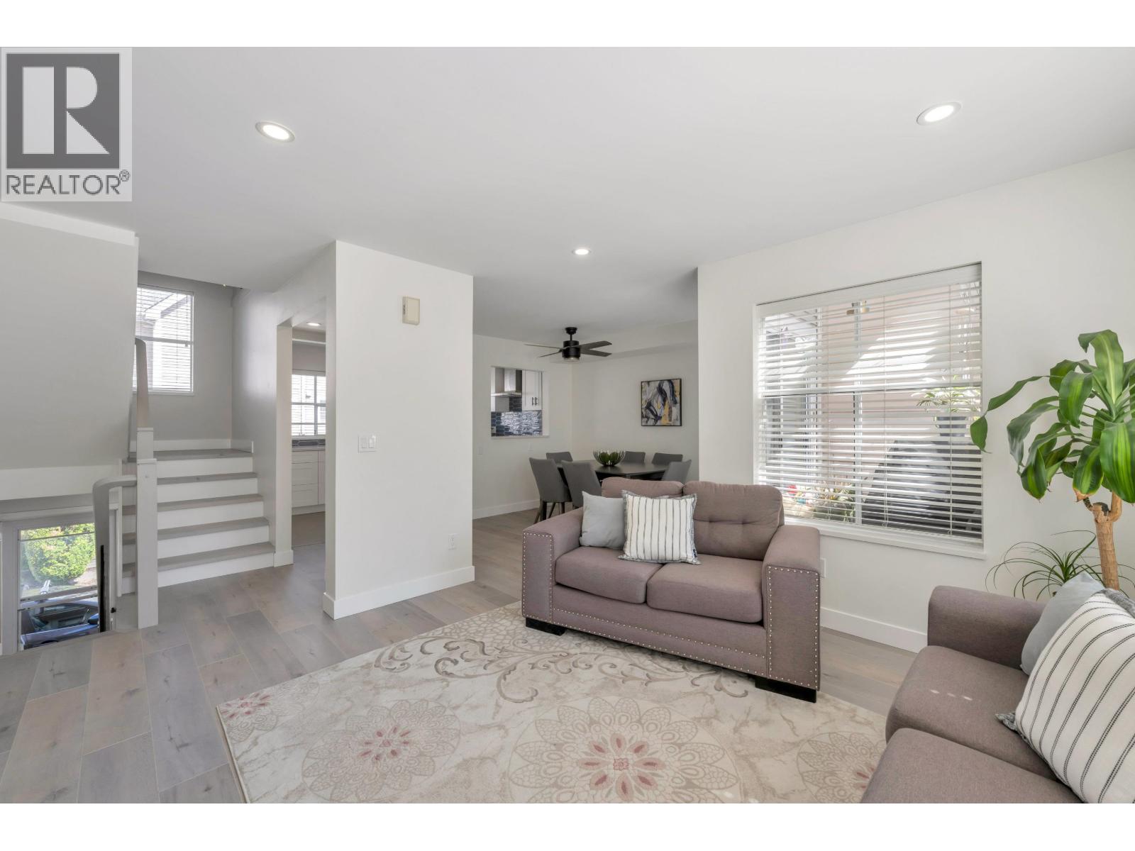 20 2450 Hawthorne Avenue, Port Coquitlam, British Columbia V3C 6B3 - Photo 3 - R3065555