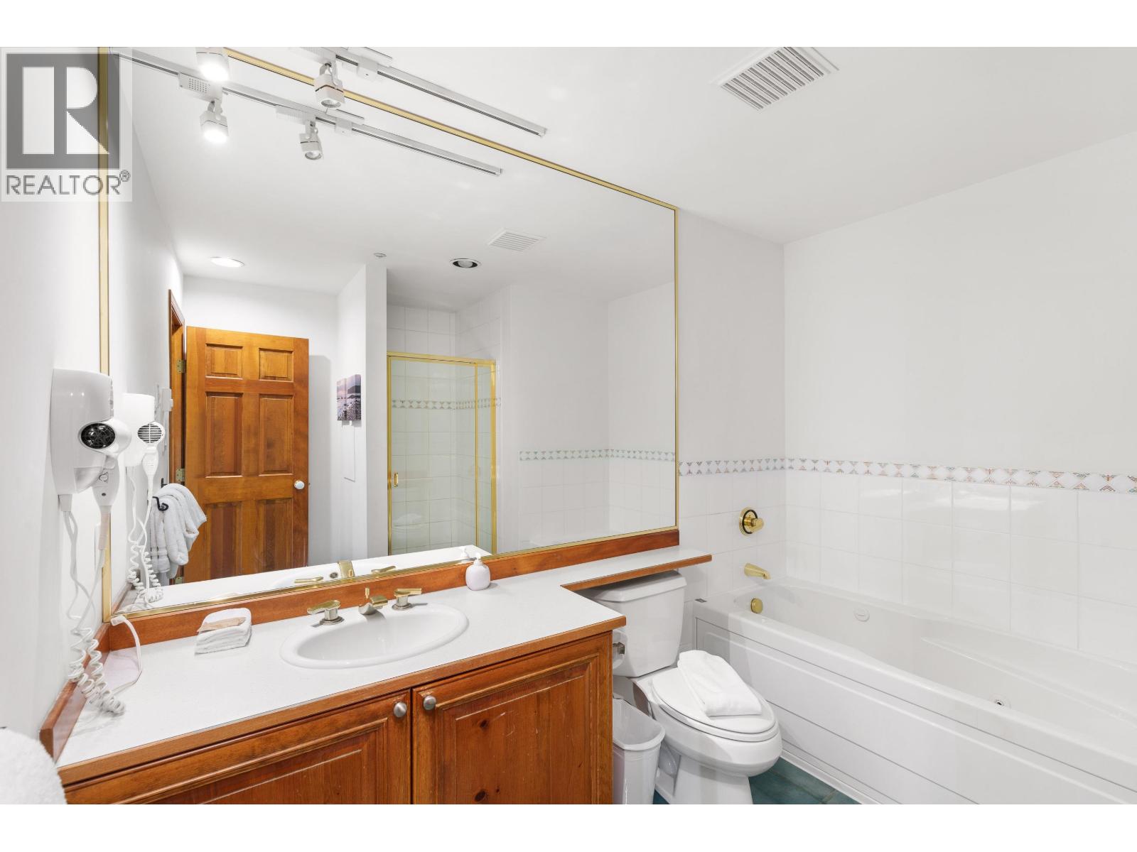 4 4644 Blackcomb Way, Whistler, British Columbia  V8E 0H2 - Photo 16 - R3065557