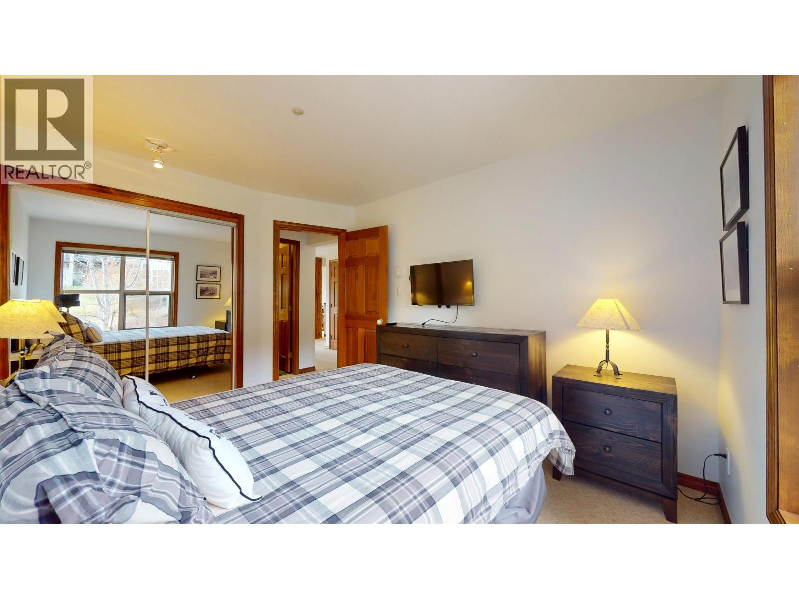 4 4644 Blackcomb Way, Whistler, British Columbia  V8E 0H2 - Photo 19 - R3065557