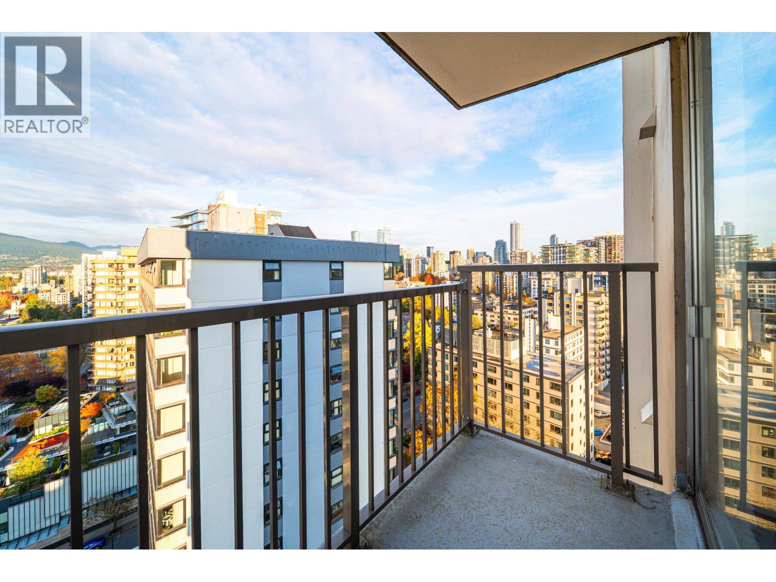 2004 1251 Cardero Street, Vancouver, British Columbia  V6G 2H9 - Photo 20 - R3065564