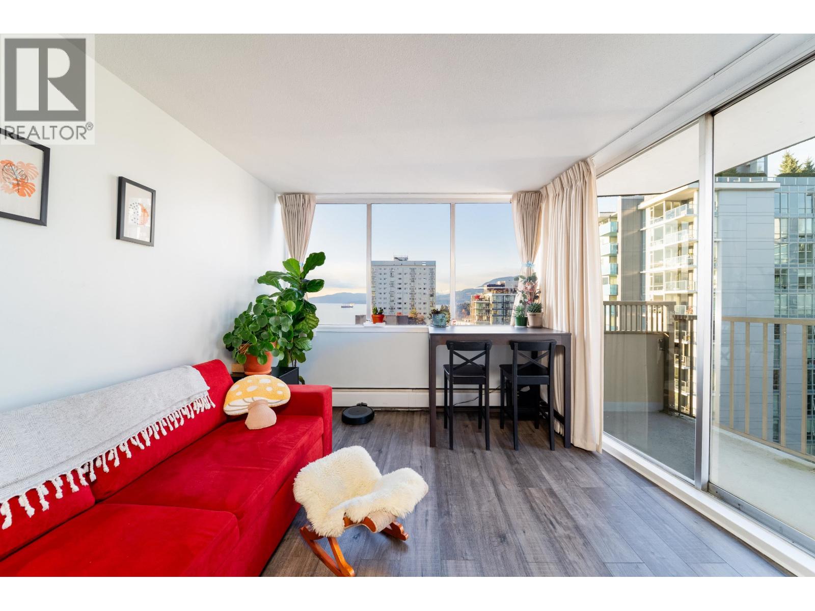 2004 1251 Cardero Street, Vancouver, British Columbia  V6G 2H9 - Photo 6 - R3065564