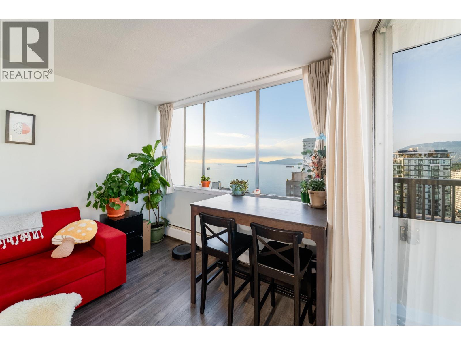 2004 1251 Cardero Street, Vancouver, British Columbia  V6G 2H9 - Photo 7 - R3065564