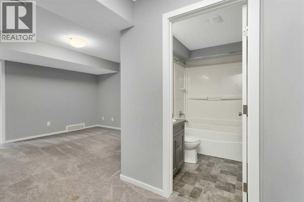 49 Thomlison Avenue, Red Deer, Alberta  T4P 0T1 - Photo 33 - A2267190