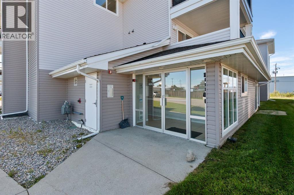 304, 1021 Ross Street, Crossfield, Alberta  T0M 0S0 - Photo 4 - A2247339