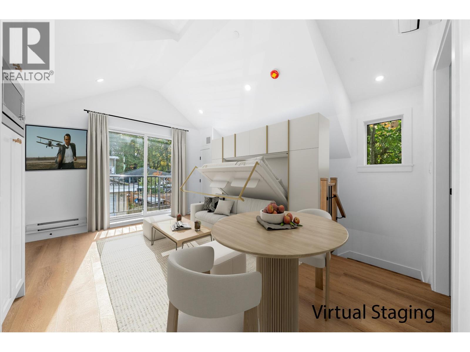 2526 Mcgill Street, Vancouver, British Columbia V5K 1H1 - Photo 2 - R3065570