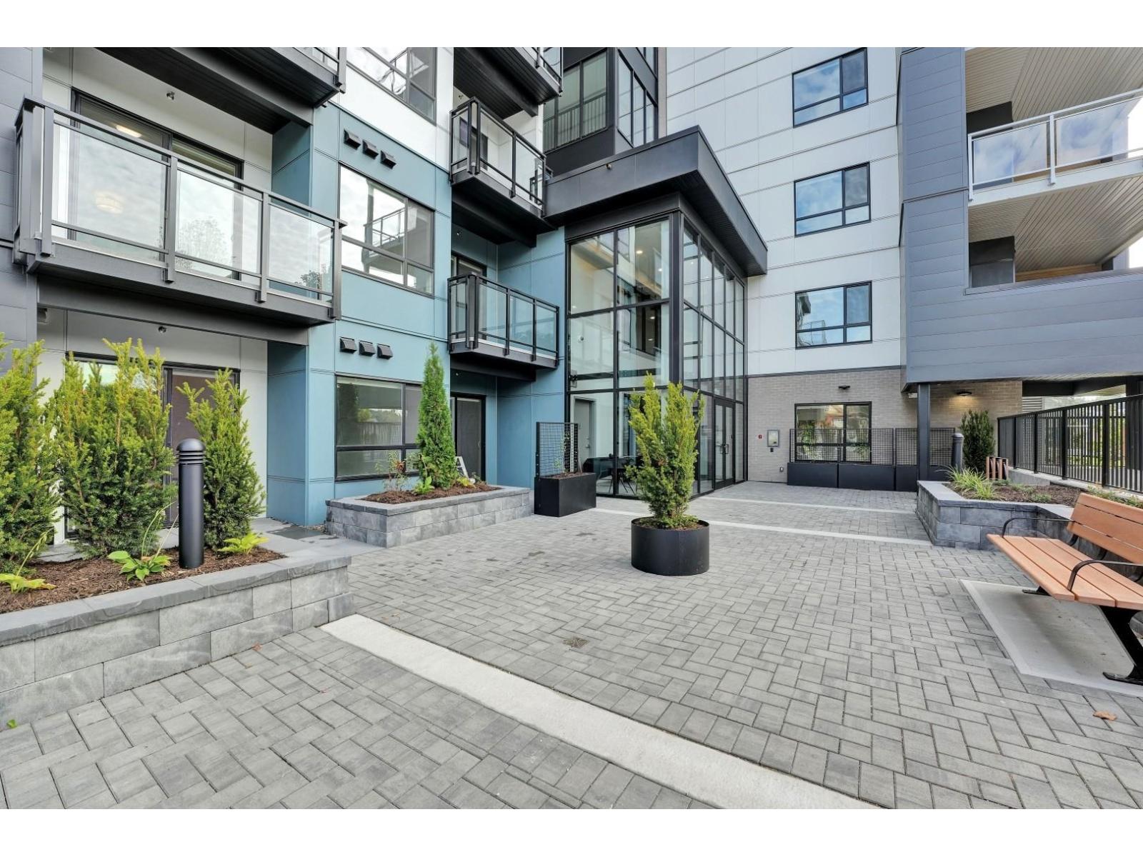 105 33886 PINE STREET, Abbotsford, British Columbia