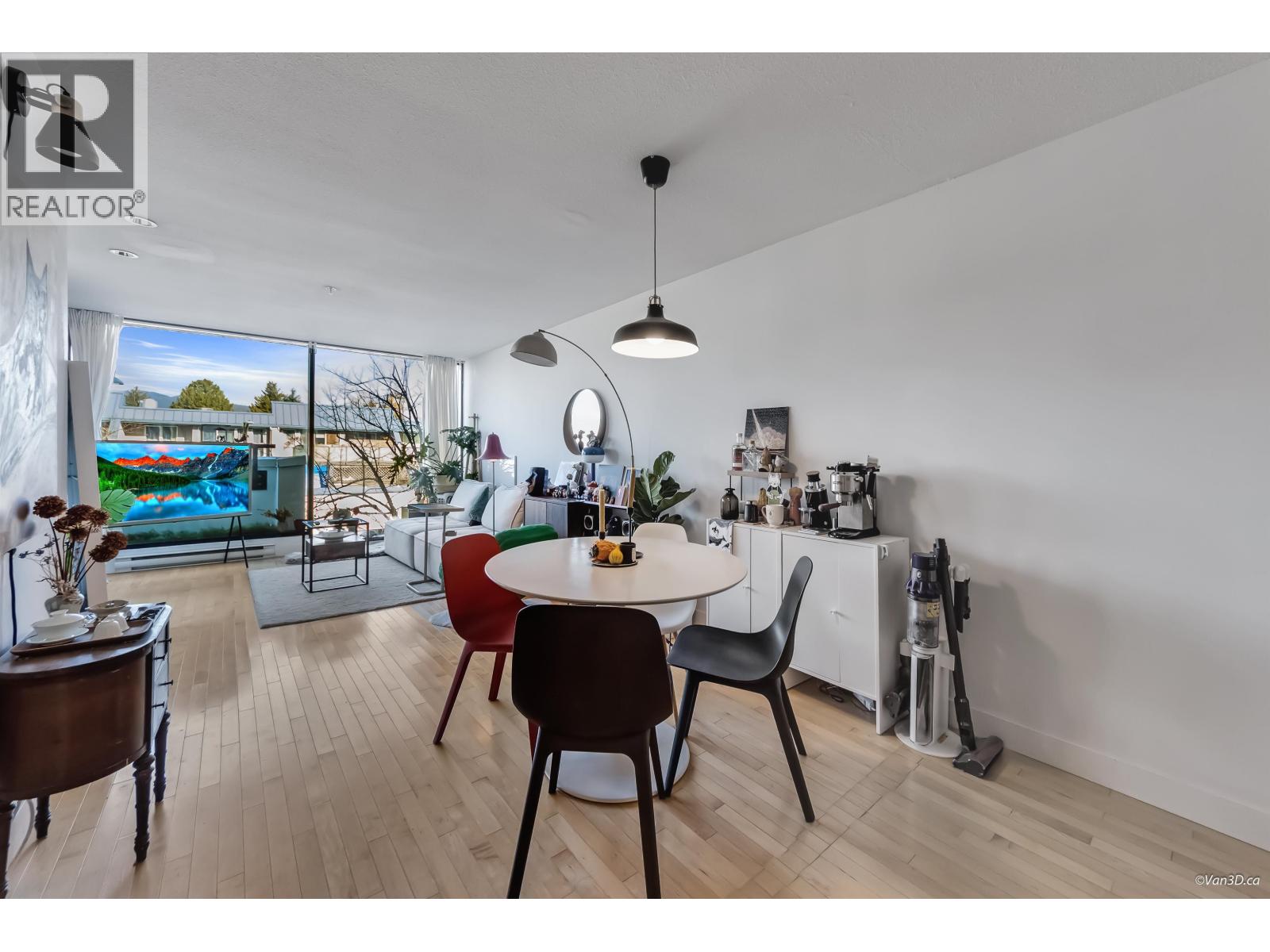 304 2525 Blenheim Street, Vancouver, British Columbia  V6K 4W6 - Photo 3 - R3064546