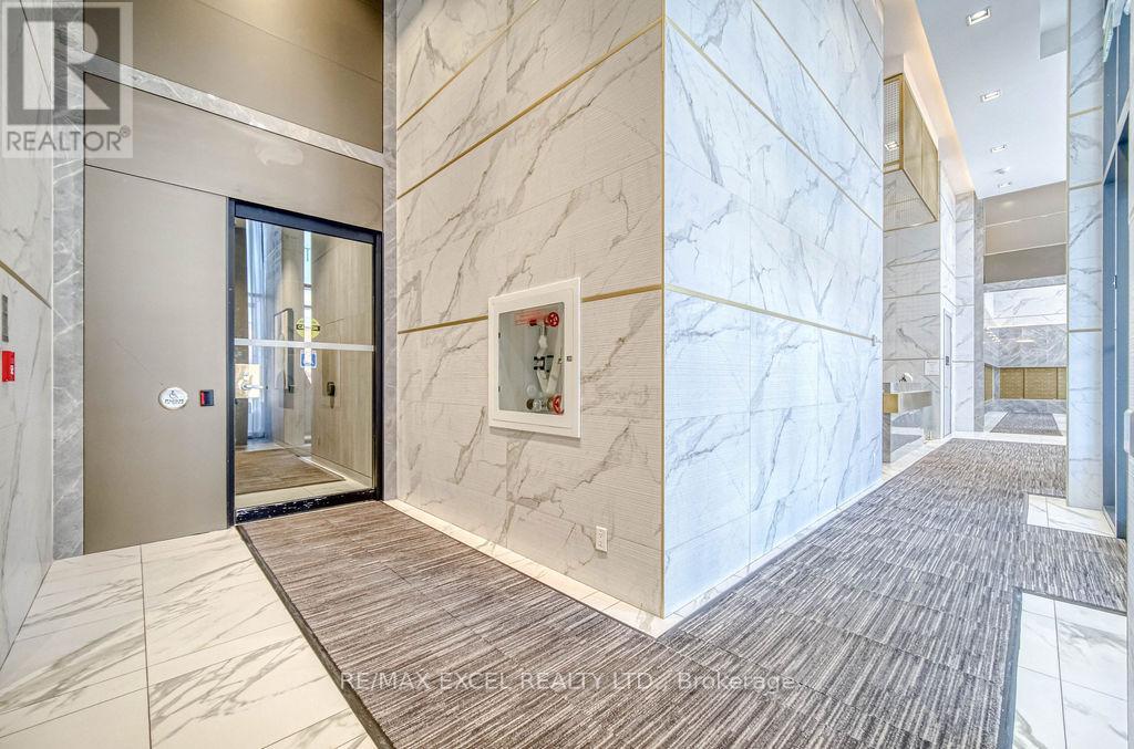 2803 - 898 Portage Parkway, Vaughan, Ontario L4K 0J6 - Photo 5 - N12519570