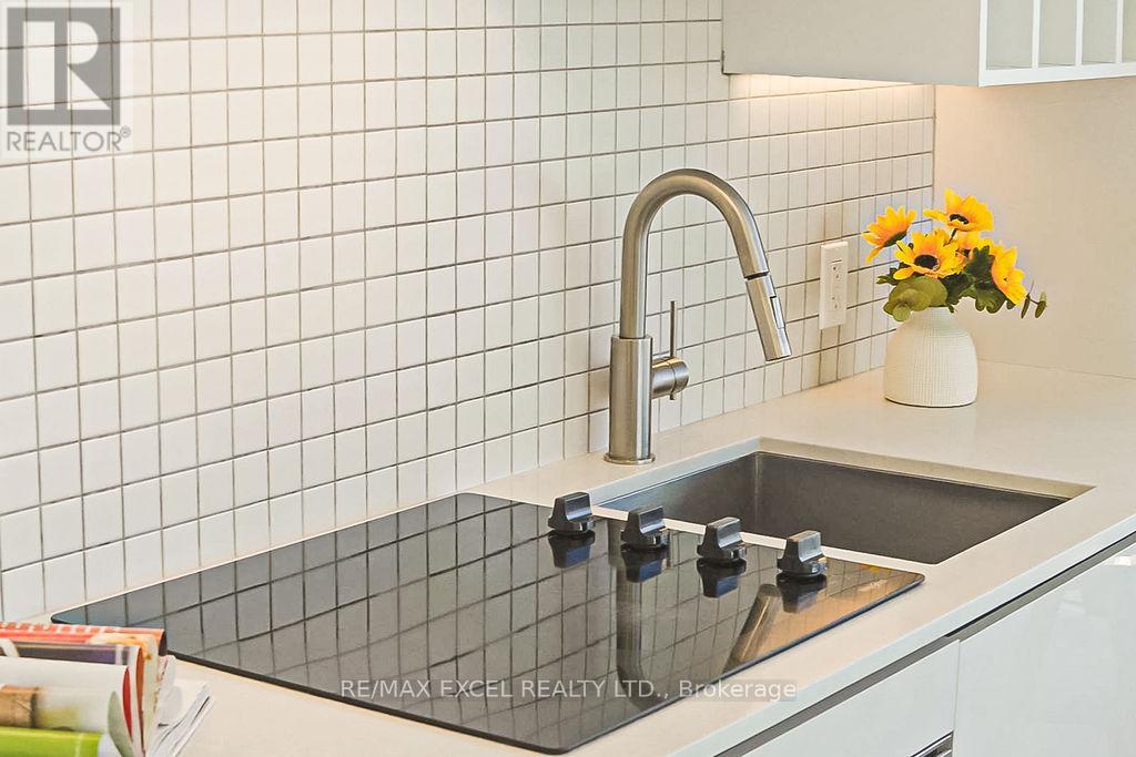 2803 - 898 Portage Parkway, Vaughan, Ontario L4K 0J6 - Photo 24 - N12519570