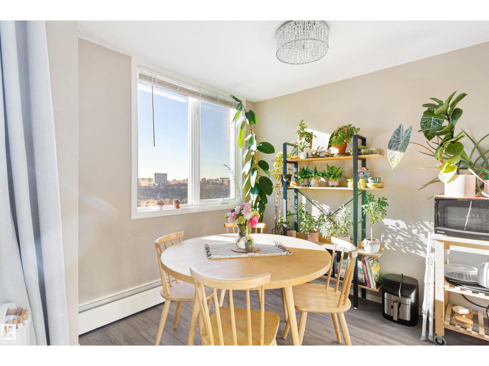 #1401 9816 112 St Nw, Edmonton, Alberta  T5K 1L5 - Photo 8 - E4465010