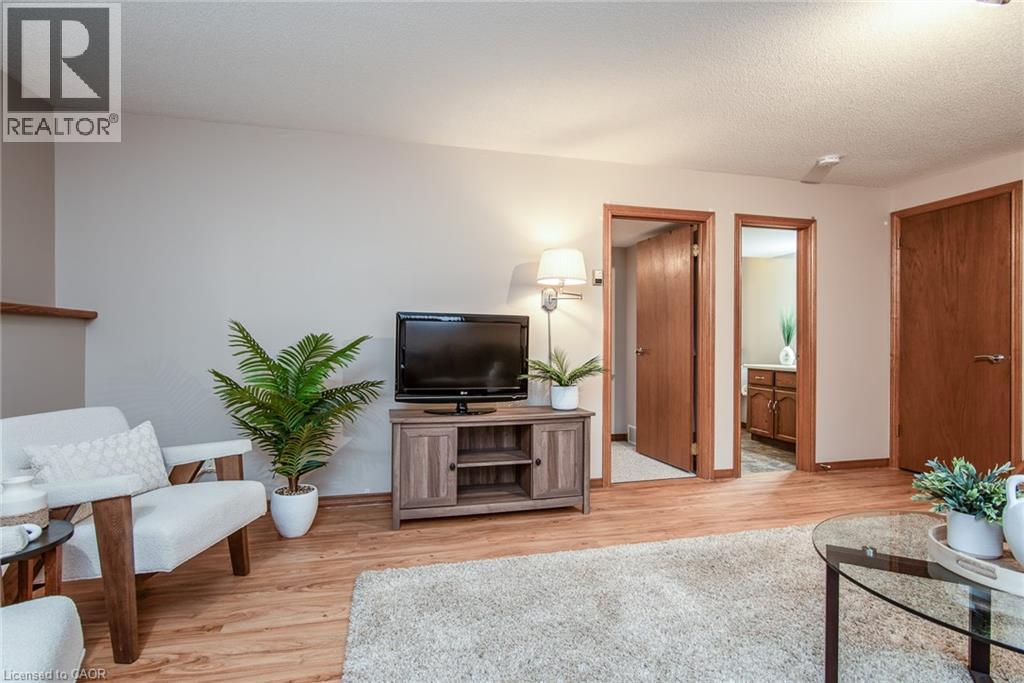 2 Peregrine Crescent, Elmira, Ontario  N3B 3J3 - Photo 28 - 40785142